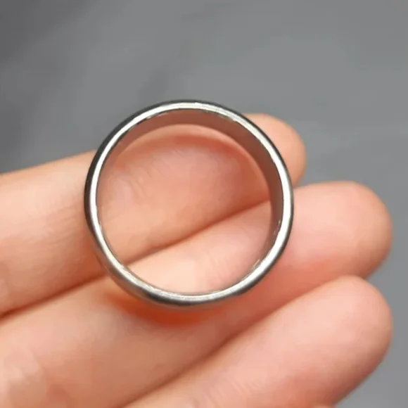 Mens Sterling Silver Size 10.5 Ring - Picture 3 of 5